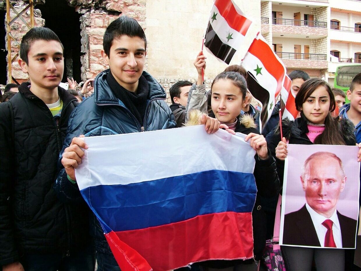 Российская гуманитарная помощь доставлена в город Кесаб в сирийской Латакии