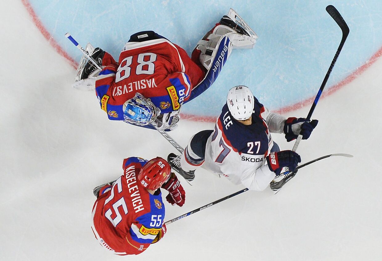 Матч группового этапа чемпионата мира по хоккею 2017 между сборными командами России и США