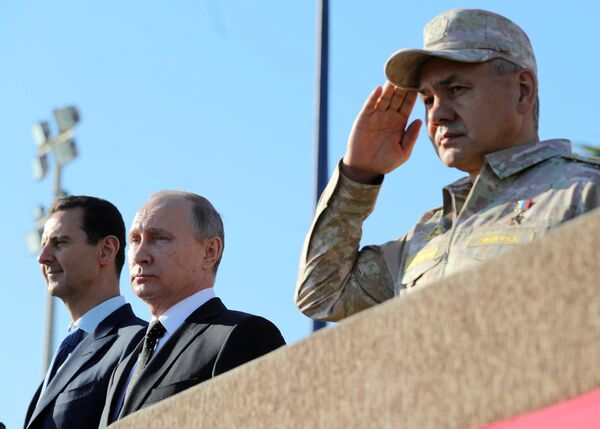 Президент РФ В. Путин посетил авиабазу Хмеймим в Сирии Президент РФ В. Путин посетил авиабазу Хмеймим в Сирии