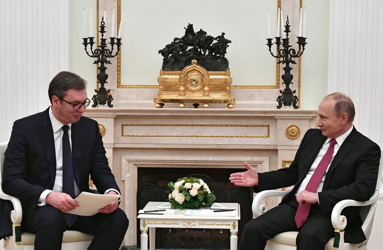 Президент РФ Владимир Путин и президент республики Сербии Александр Вучич во время встречи. 19 декабря 2017