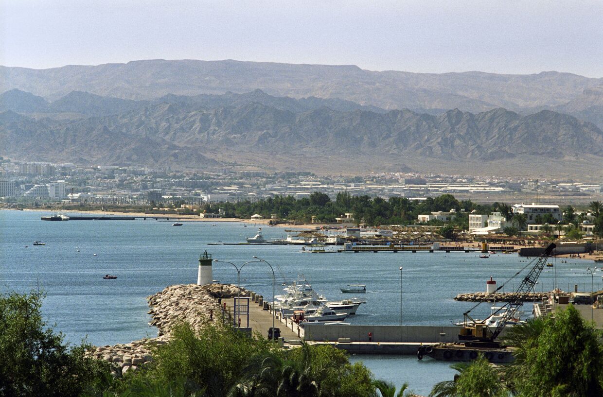 Вид на порт города Акаба