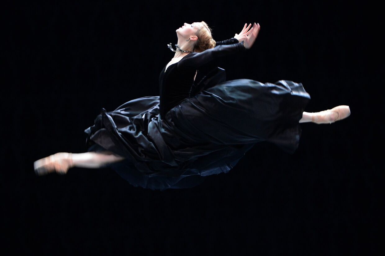 Солистка балета Наталья Сомова в роли Анны Карениной
