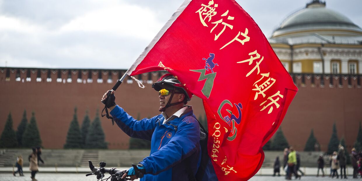 Турист на Красной площади в Москве