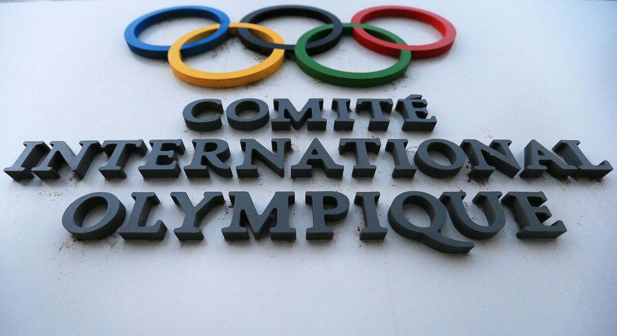 Олимпийские кольца, логотип МОК (Международного олимпийского комитета)