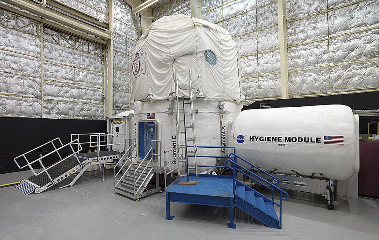 Исследовательский модуль НАСА в космическом центре Джонсона в Хьюстоне