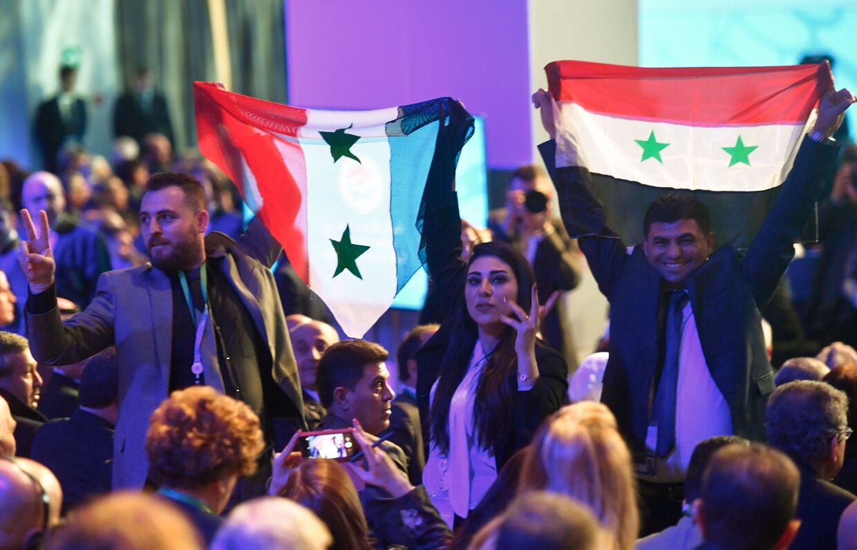 Участники конгресса сирийского национального диалога в Сочи. 30 января 2018