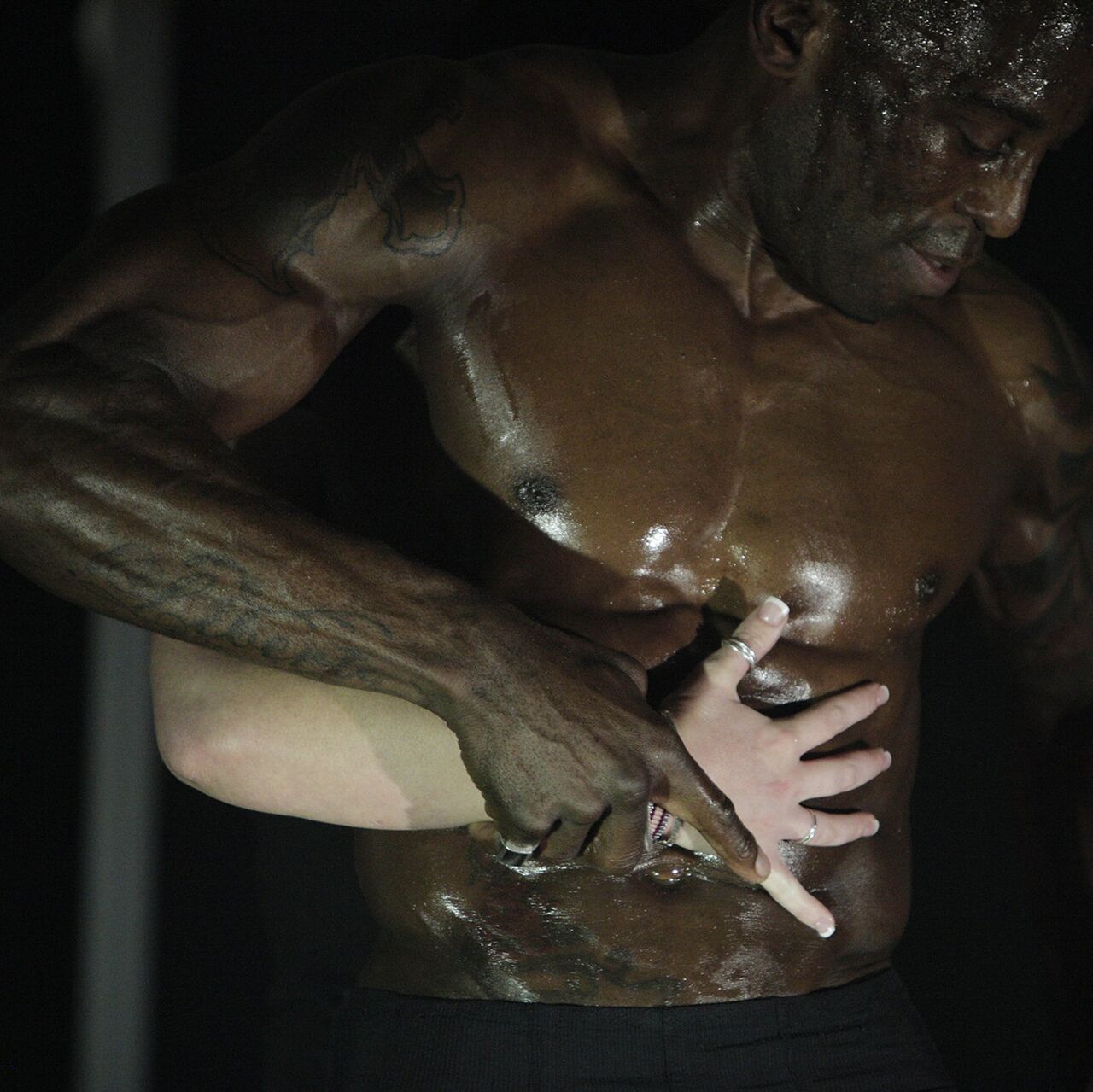 Порно видео: Әдемі киска мастурбация