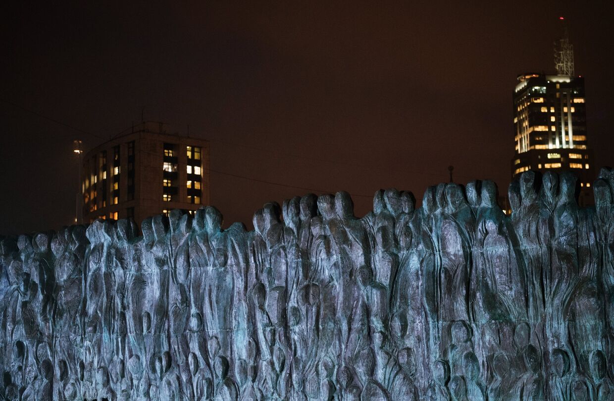 Мемориал Стена скорби в Москве, посвященный жертвам политических репрессий