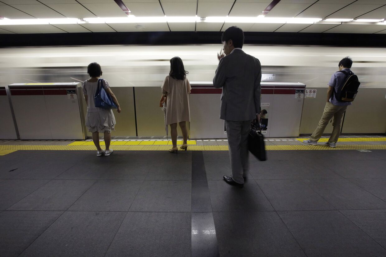 Пассажиры токийского метро, Япония
