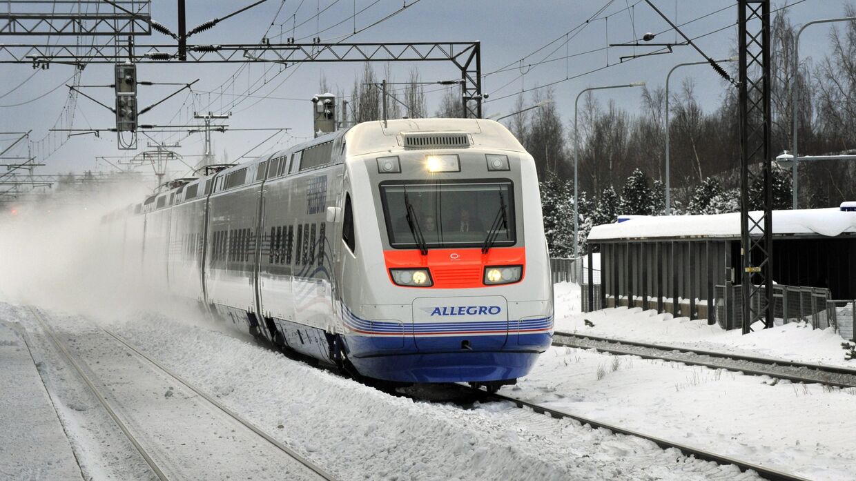 Поезд Allegro в Хельсинки, Финляндия