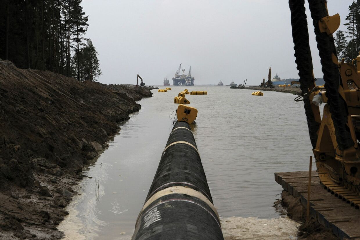 Прокладка газопровода «Северный поток» в бухте Портовая