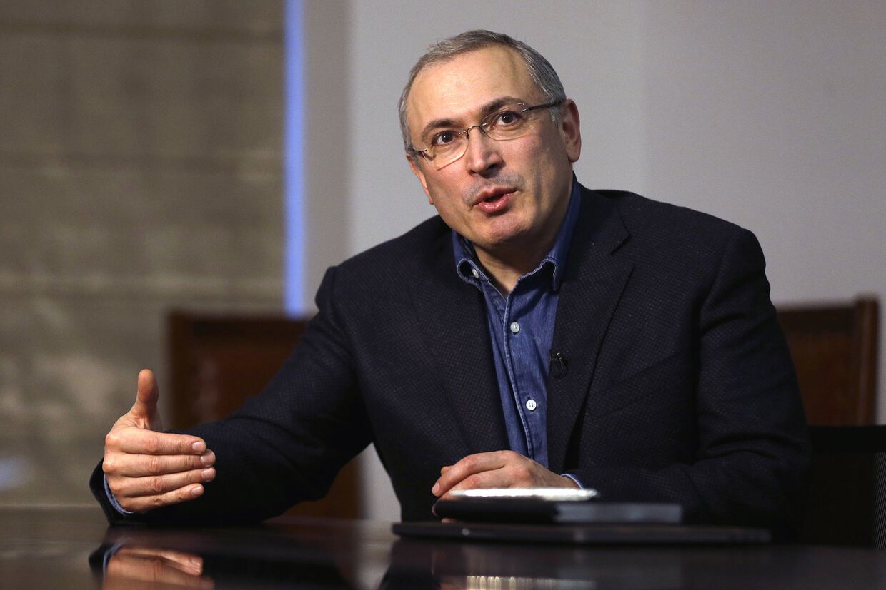 Михаил Ходорковский во время интервью в Лондоне