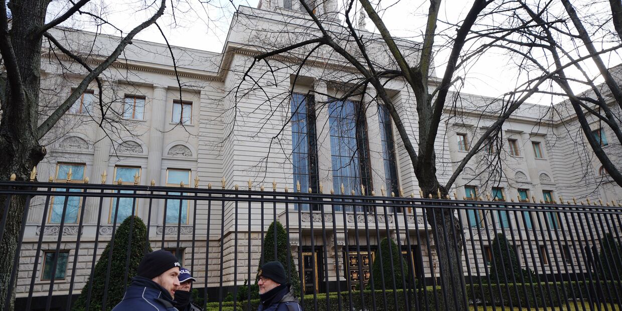 Здание посольства Российской Федерации в Берлине
