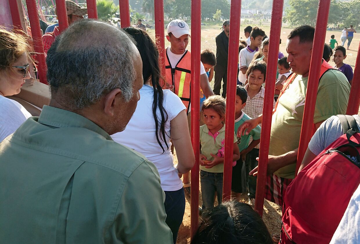 Караван мигрантов из Центральной Америки, направляющийся в сторону Соединенных Штатов