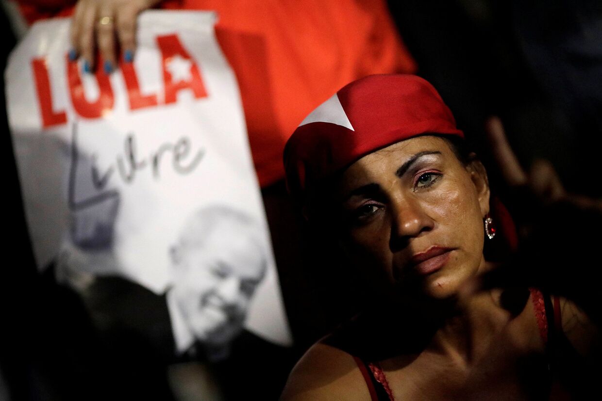 Сторонники бывшего президента Бразилии Лула да Силва