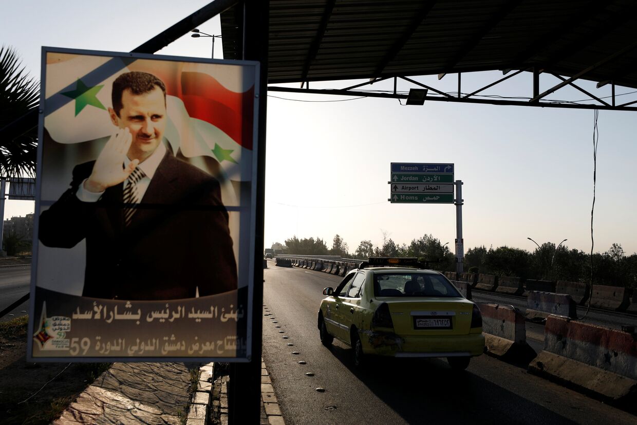 Дорога в аэропорт в Дамаске, Сирия. 14 апреля 2018