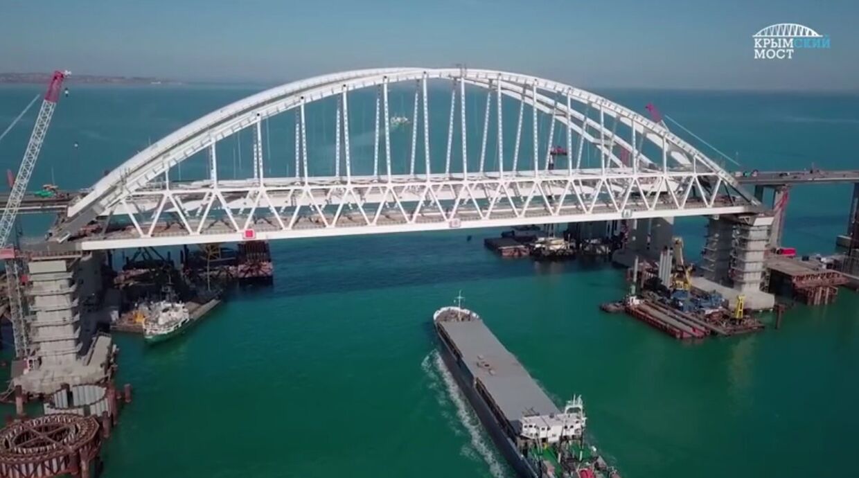 Крымский мост: самый нереальный проект Кремля