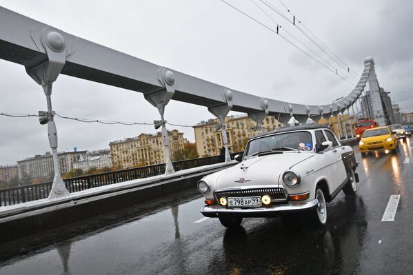 Выставка коллекционных автомобилей Волга