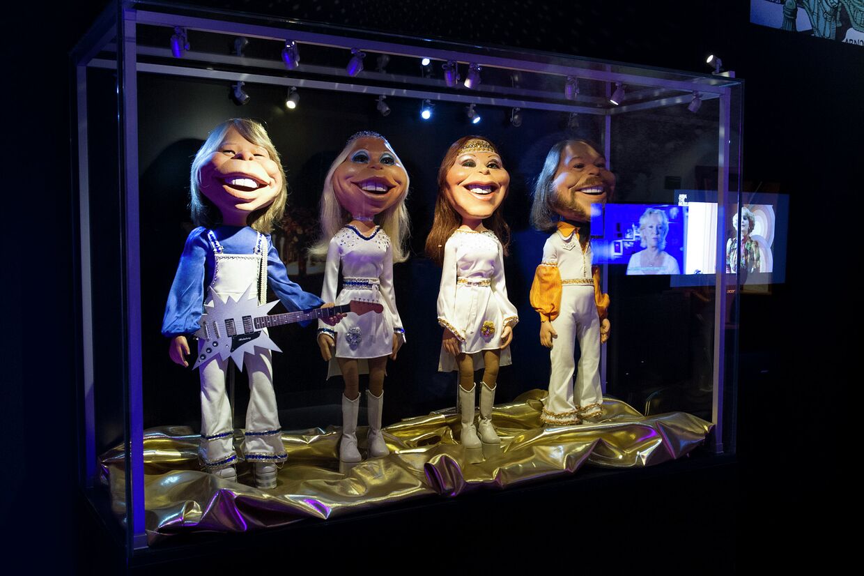 Куклы участников группы ABBA в музее Стокгольма