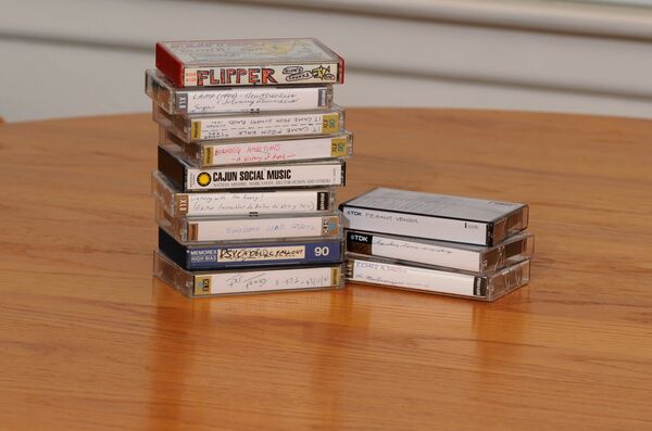 Коллекция аудио-кассет