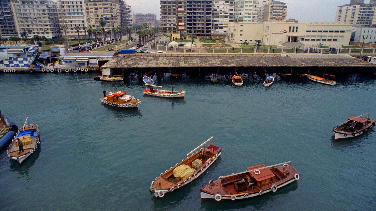 Порт-Саид. Вид на акваторию Суэцкого канала