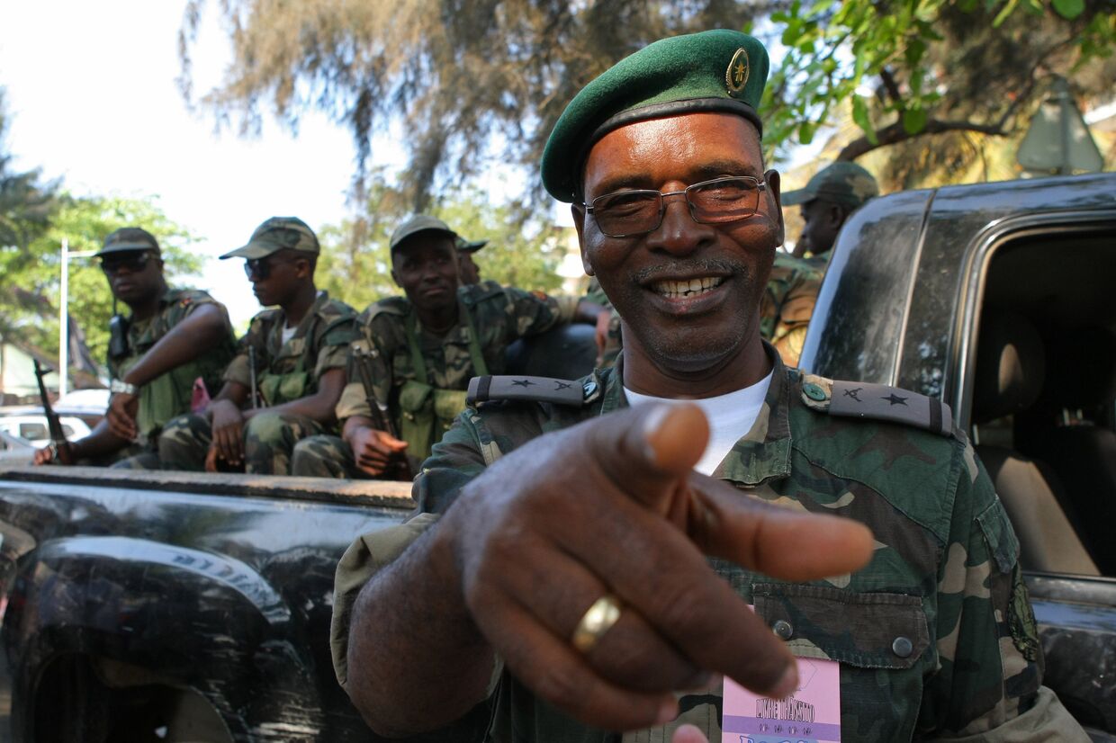 Военнослужащие в городе Луанда, Ангола