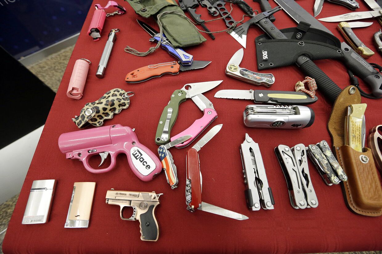 Оружие, конфискованное в одном из аэропортов США