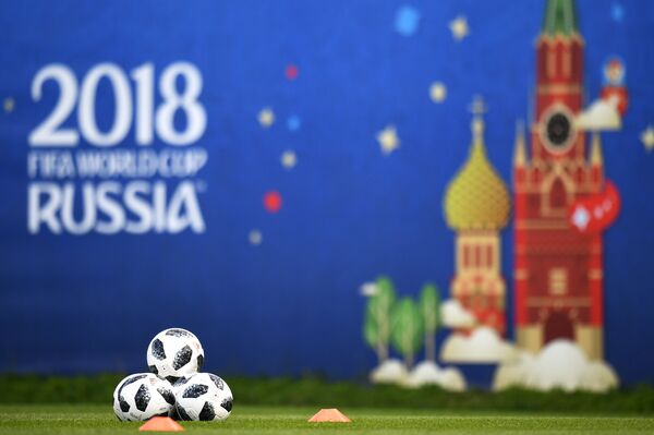 Во время тренировки игроков сборной Ирана перед матчами чемпионата мира по футболу 2018 Во время тренировки игроков сборной Ирана перед матчами чемпионата мира по футболу 2018