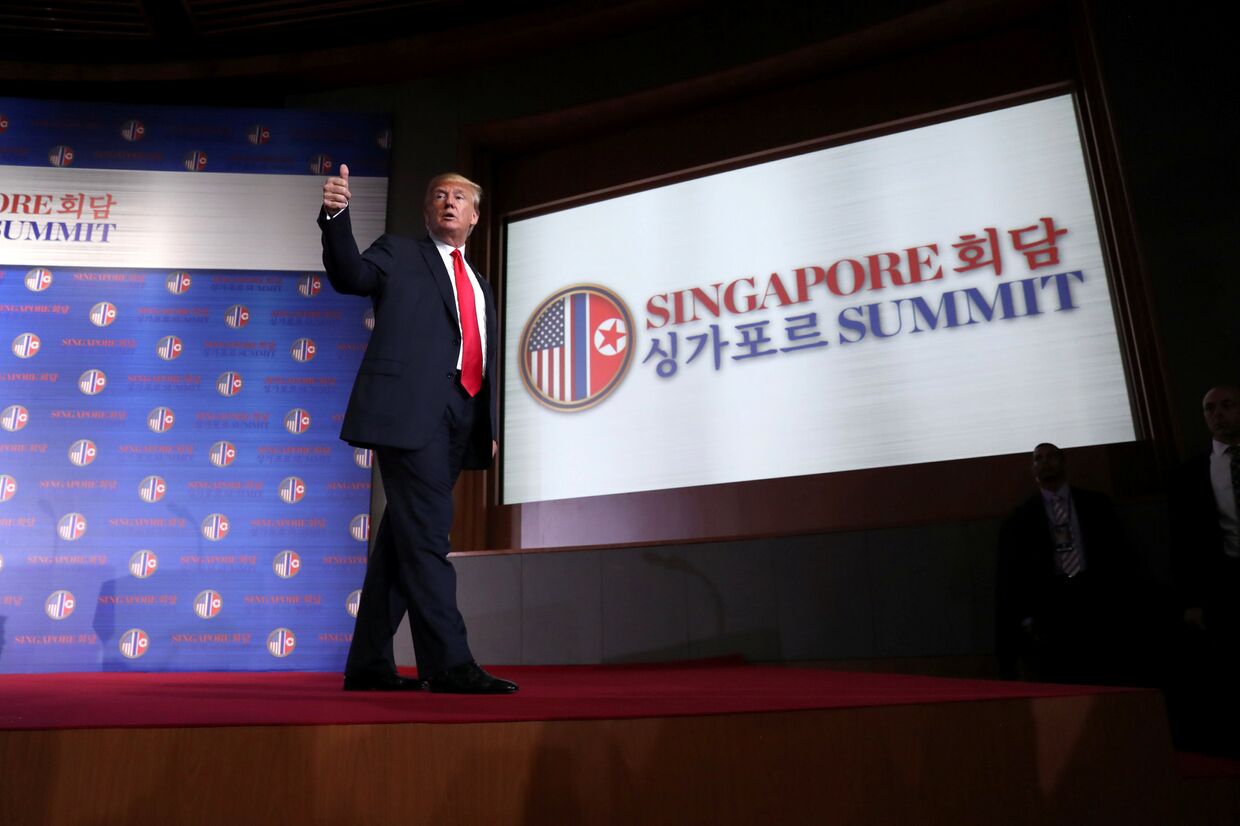 Президент США Дональд Трамп на пресс-конференции, посвещенной итогам саммита в Сингапуре. 12 июня 2018