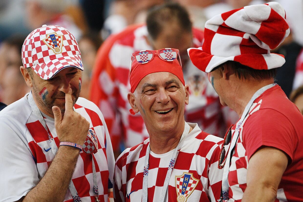 Болельщики сборной Хорватии перед матчем группового этапа чемпионата мира по футболу между сборными Хорватии и Нигерии.