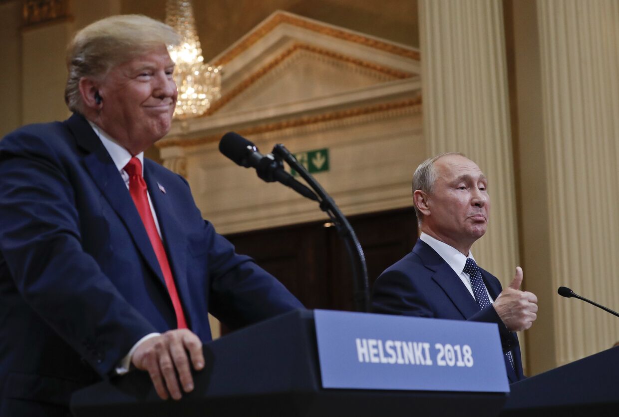 Дональд Трамп и Владимир Путин на совместной пресс-конференции