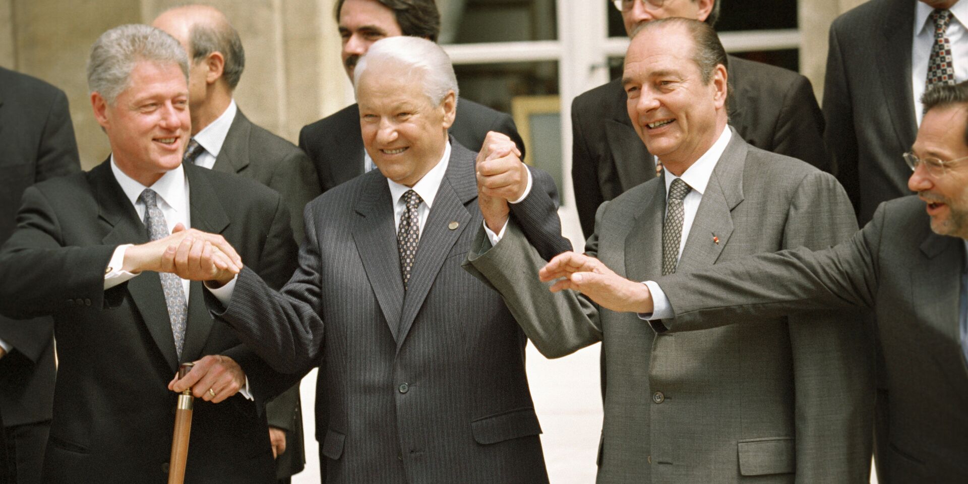 Президент США Билл Клинтон, президент РФ Борис Ельцин, президент Франции Жак Ширак - ИноСМИ, 1920, 14.04.2023