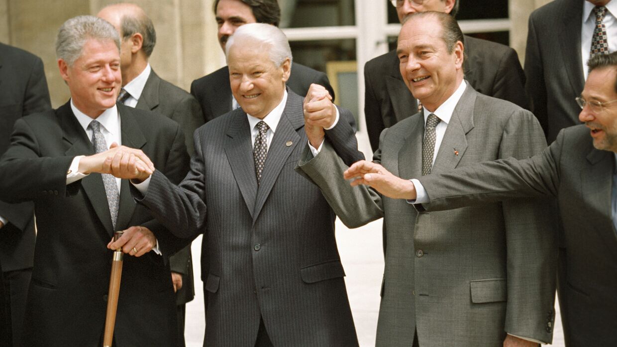 Президент США Билл Клинтон, президент РФ Борис Ельцин, президент Франции Жак Ширак