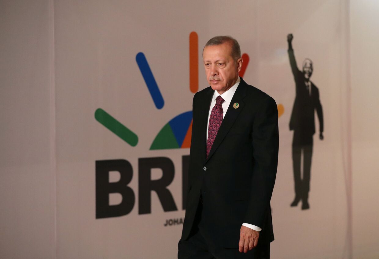 Президент Турции Тайип Эрдоган на саммите БРИКС в Йоханнесбурге
