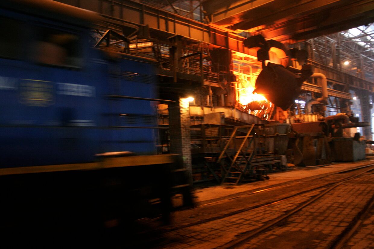 Донецкий металлургический завод, входящий в группу Донецксталь, остановил работу единственной действующей доменной печи (ДП) №1
