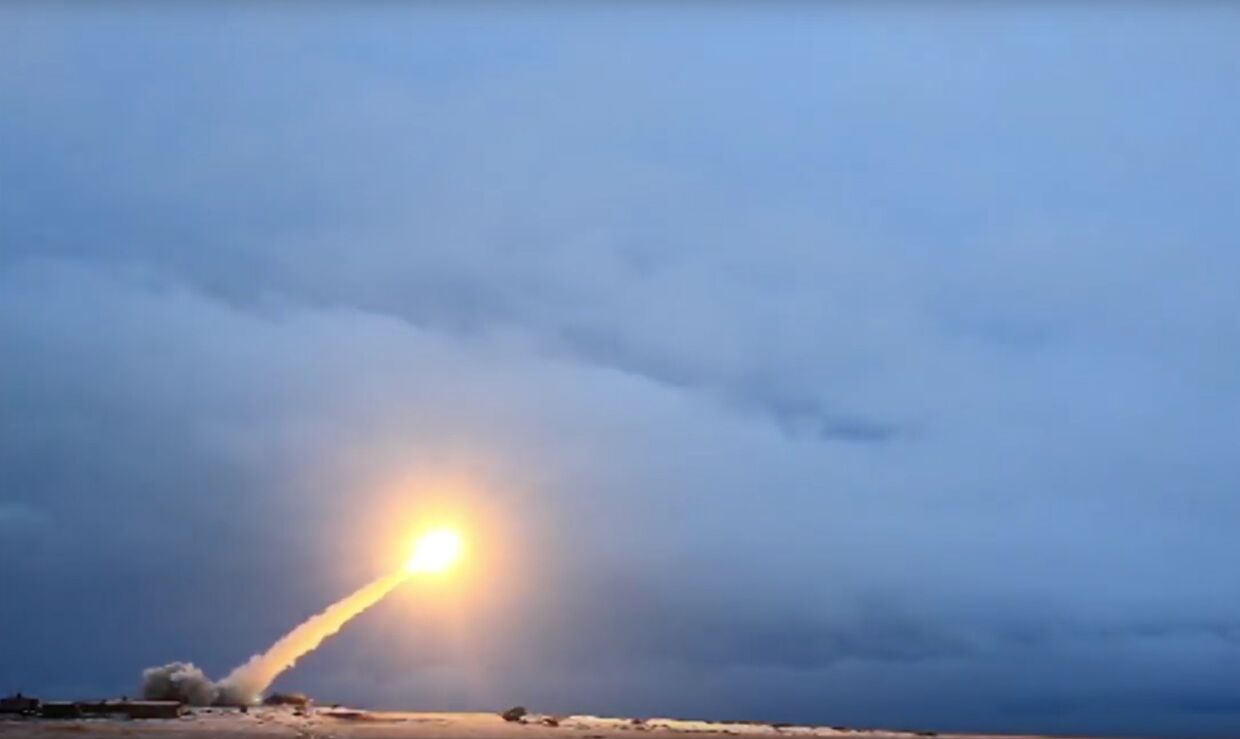 Испытания крылатой ракеты с ядерным двигателем «Буревестник»