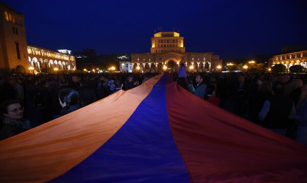 Акции протеста оппозиции в Ереване Акции протеста оппозиции в Ереване