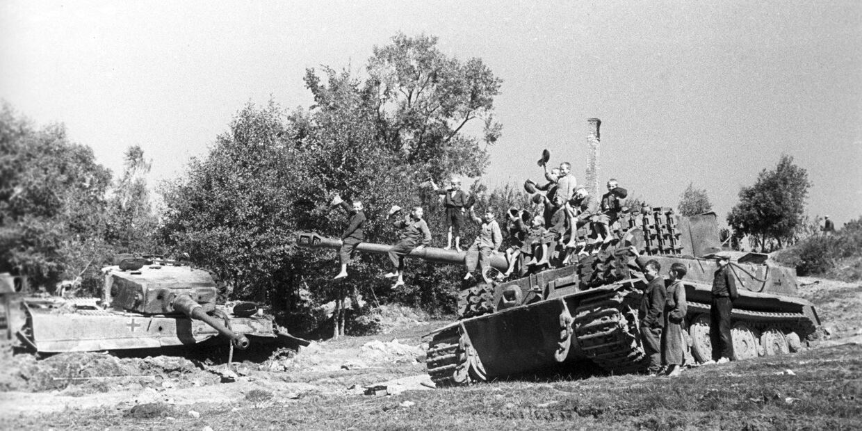 Подбитые немецкие танки Тигр Подбитые немецкие танки Тигр
