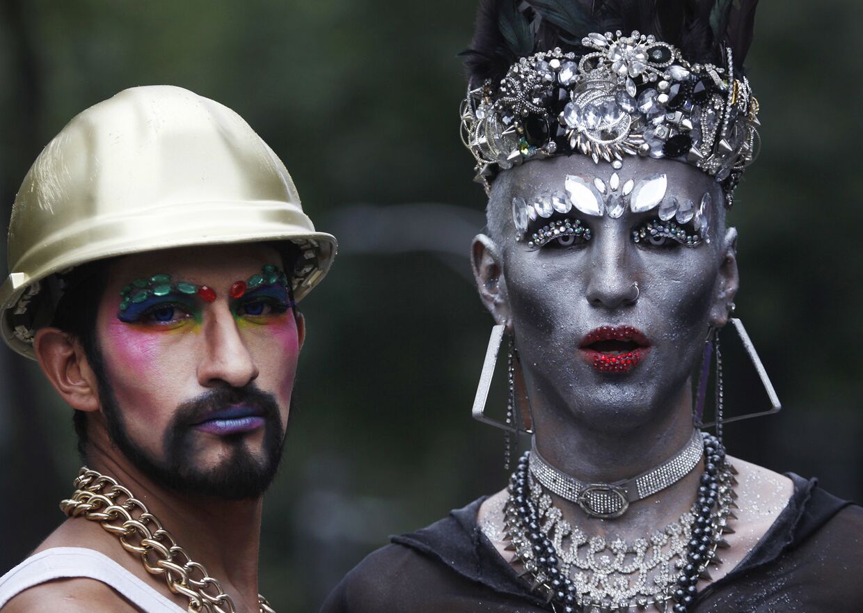 Участники ежегодного гей-парада в Мехико, Мексика