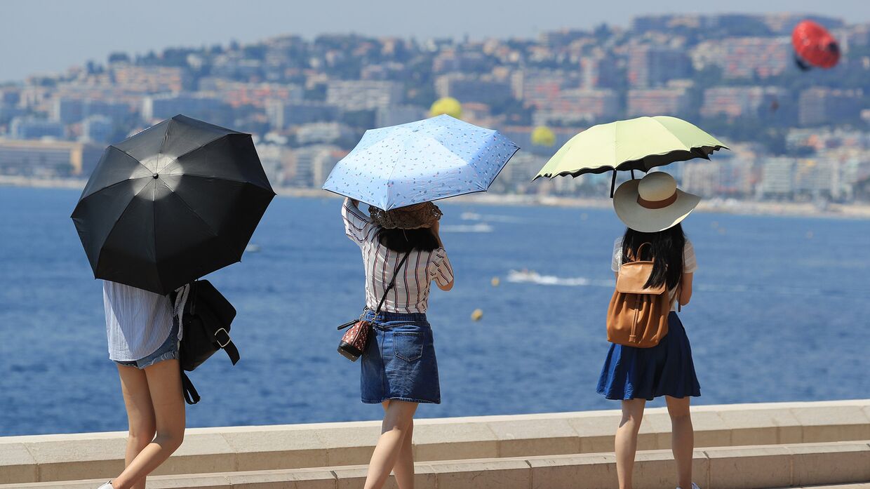 Туристы в Ницце, Франция
