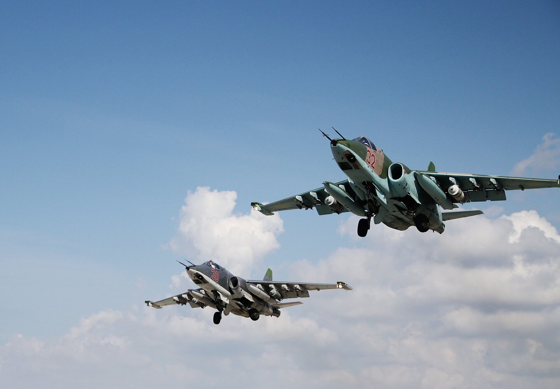 Российские штурмовики Су-25 взлетают с авиабазы Хмеймим в Сирии - ИноСМИ, 1920, 08.11.2020