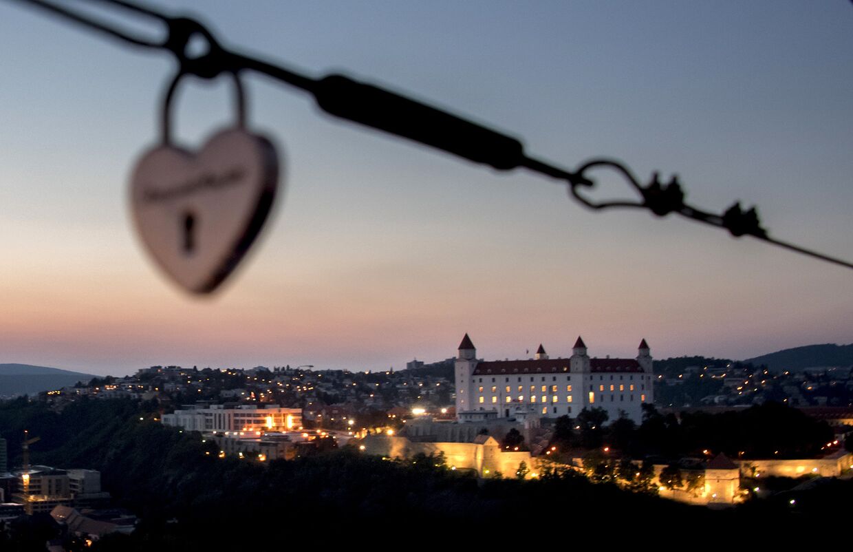 Братиславский замок можно накануне неофициальной встречи глав 27 государств ЕС