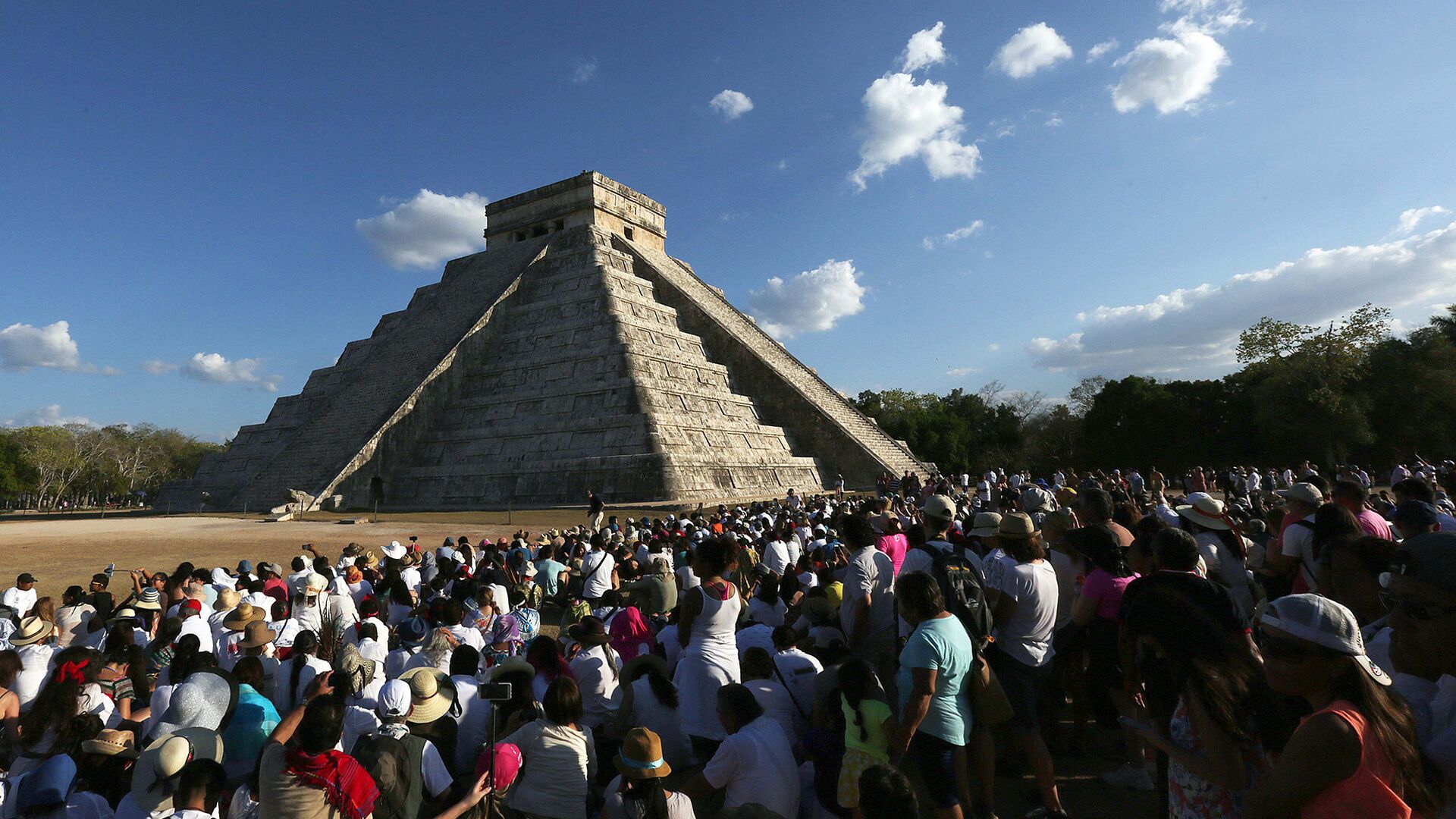 Празднование весеннего равноденствия у пирамиды Кукулкан в Мексике - ИноСМИ, 1920, 19.08.2018