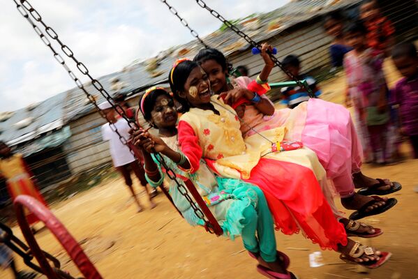 Дети рохинджа в лагере беженцев Кутупалонг в Бангладеш