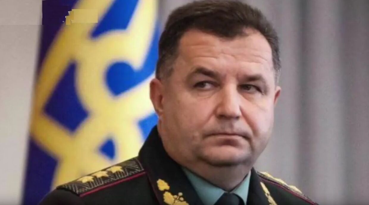 Лексус отправил в отставку министра обороны Украины