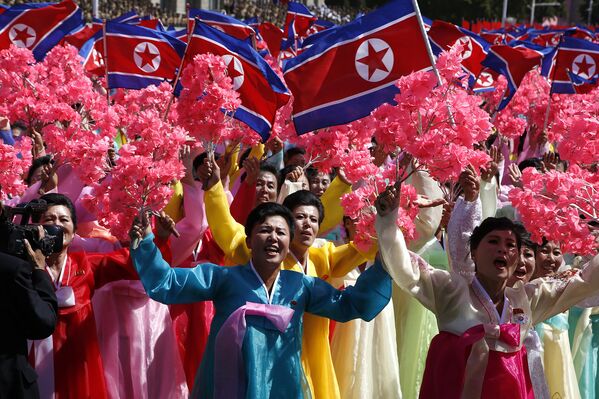 Парад в честь 70-летия Северной Кореи