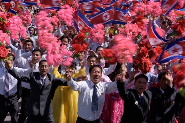 Парад в честь 70-летия Северной Кореи