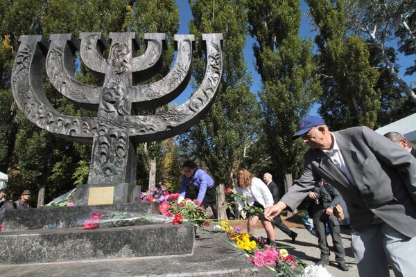 Митинг у мемориала Бабий Яр Митинг у мемориала Бабий Яр