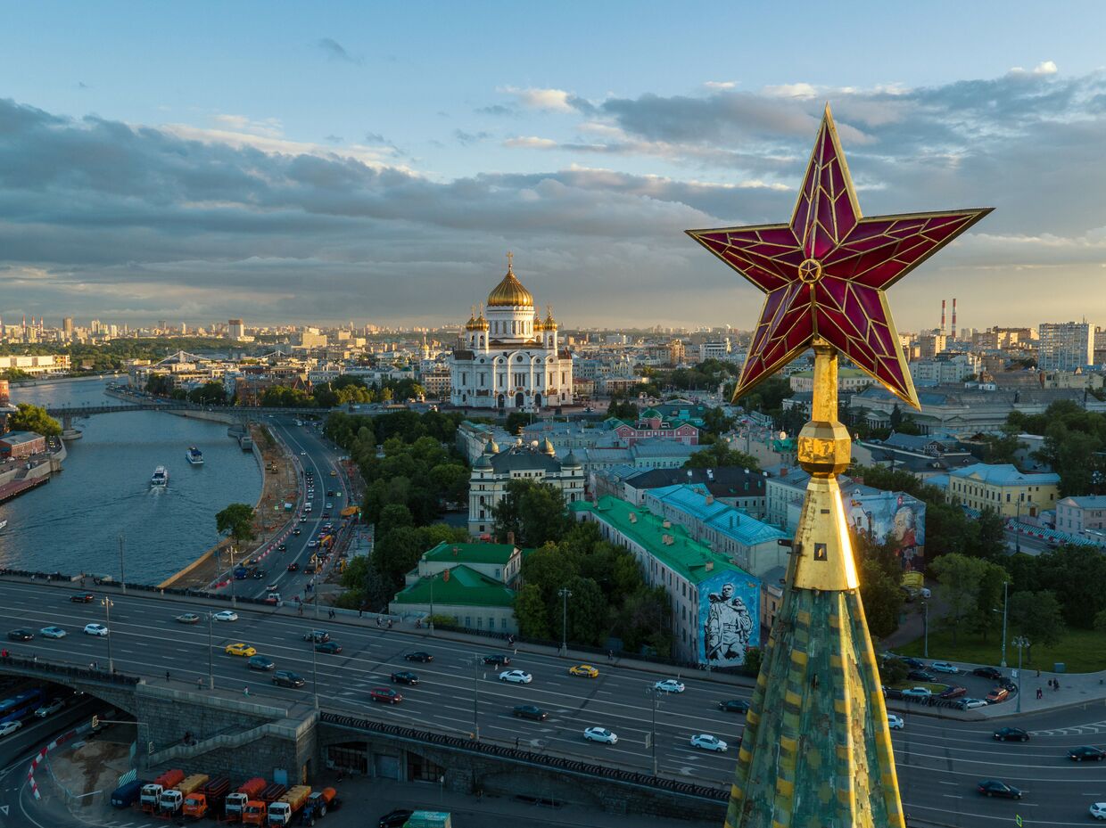 Звезда на Водовзводной башне Московского Кремля