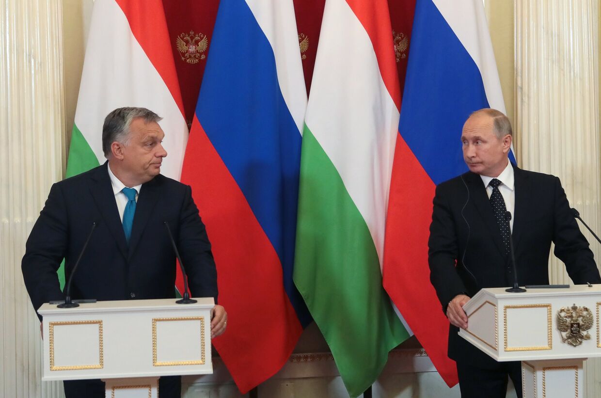 Президент РФ Владимир Путин и премьер-министр Венгрии Виктор Орбан во время совместной пресс-конференции по итогам встречи